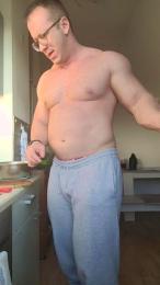 yumyum18 webcam model stream image