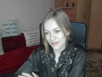 SilviaSweet webcam bongacams model stream image