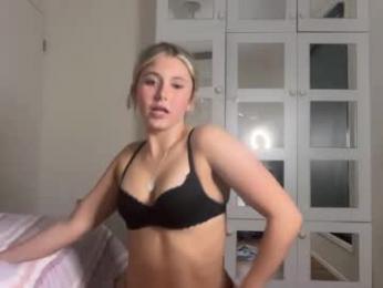 missemelia7 webcam model stream image