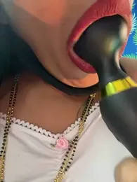 V-Hot-Sweti webcam stripchat model stream image