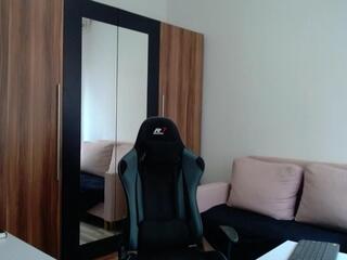 Darius Giles webcam model stream image