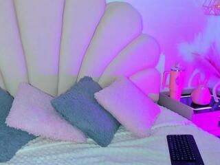 Sweet Alices webcam model stream image