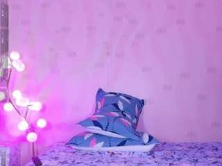 innocenthazel webcam model stream image