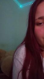 Beebeesitafeet webcam model stream image