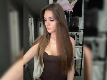 SweetyMia webcam bongacams model stream image