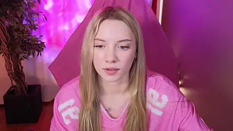 katt__y webcam stripchat model stream image