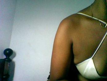 Barbie12 webcam bongacams model stream image