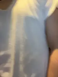 yuuki8910 webcam stripchat model stream image