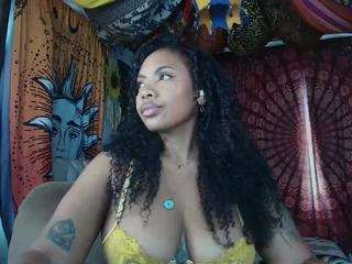 elizagrey webcam camsoda model stream image