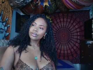 elizagrey webcam camsoda model stream image