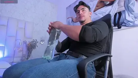 Zane_cruz webcam model stream image