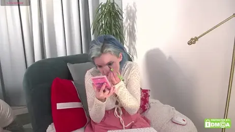 bluebeell webcam stripchat model stream image