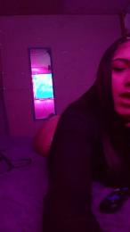 _____19 webcam model stream image