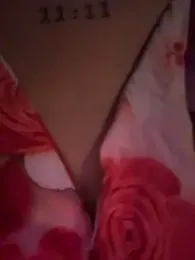 roxyrougee webcam model stream image