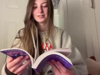 fantasyella webcam model stream image