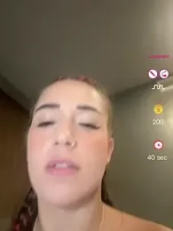 baadievino webcam stripchat model stream image