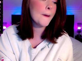 crystalcream webcam model stream image