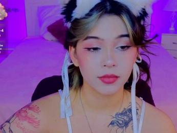 CoralineJones webcam model stream image