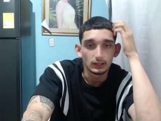 agarcock webcam model stream image