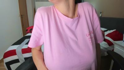 Vampirosa webcam model stream image