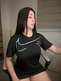 licky_lu webcam model stream image