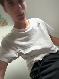 Alvaro0700 webcam model stream image