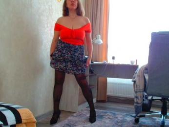 _Brionia_ webcam model stream image