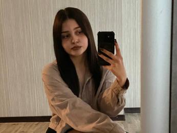 SharlaGeerdes webcam livejasmin model stream image