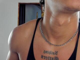 Justin Andrew webcam model stream image