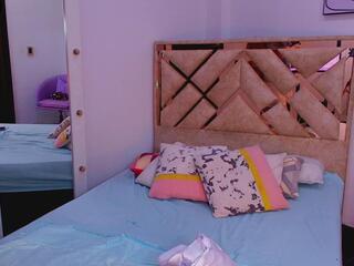 Scarlet Dash webcam flirt4free model stream image