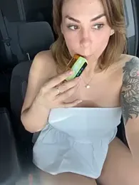 LeaGambit__ webcam model stream image