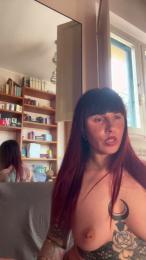 Dancing_w_Vale webcam model stream image