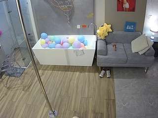 voyeurcam-casa-salsa-bathroom-3 webcam model stream image