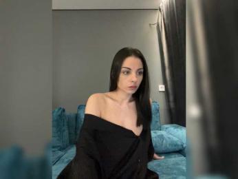 -Lili webcam bongacams model stream image