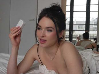 blackvelveet webcam bongacams model stream image