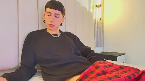 lian_cameron webcam model stream image