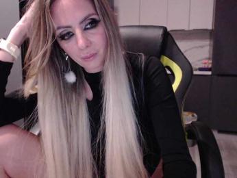 blondalina webcam bongacams model stream image