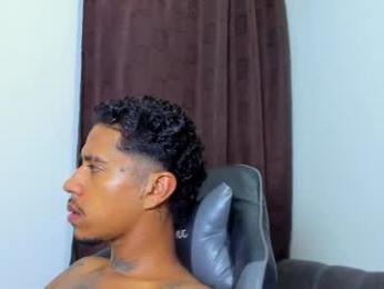 violet_and_myers webcam model stream image