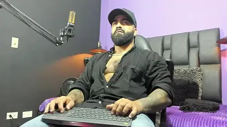 Lyon_vach webcam stripchat model stream image