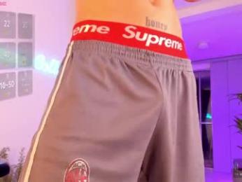 lennercollins_ webcam model stream image