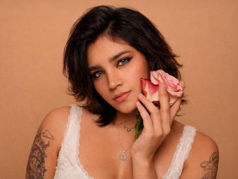 AlexiaBanner webcam livejasmin model stream image