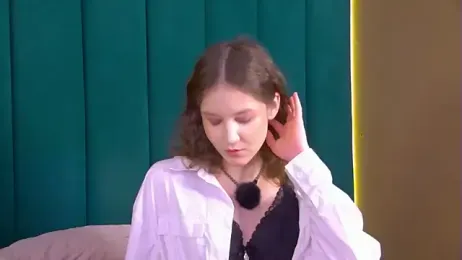 AriaAlves webcam model stream image