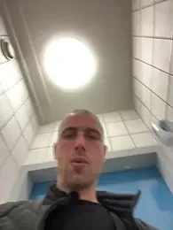 Rotteei1 webcam model stream image