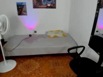 guts_x webcam model stream image