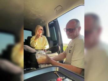 DonorDi webcam model stream image