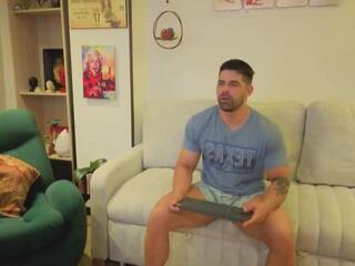 Andrew Fame webcam model stream image