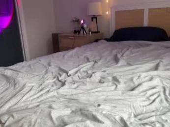 brianaboo webcam model stream image