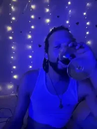 magic_man1085 webcam model stream image