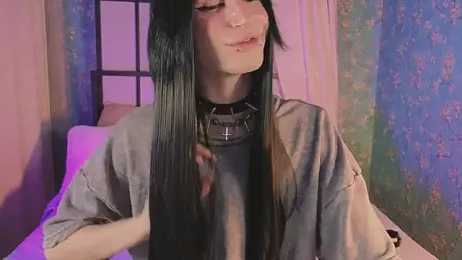 madi_snow webcam model stream image