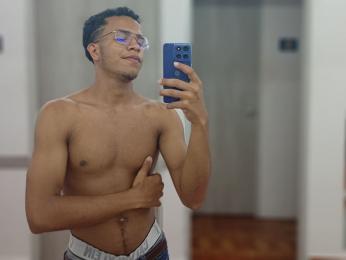 AstonVera webcam livejasmin model stream image